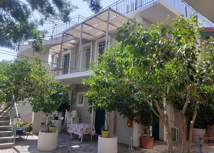 Small For 2 With View *