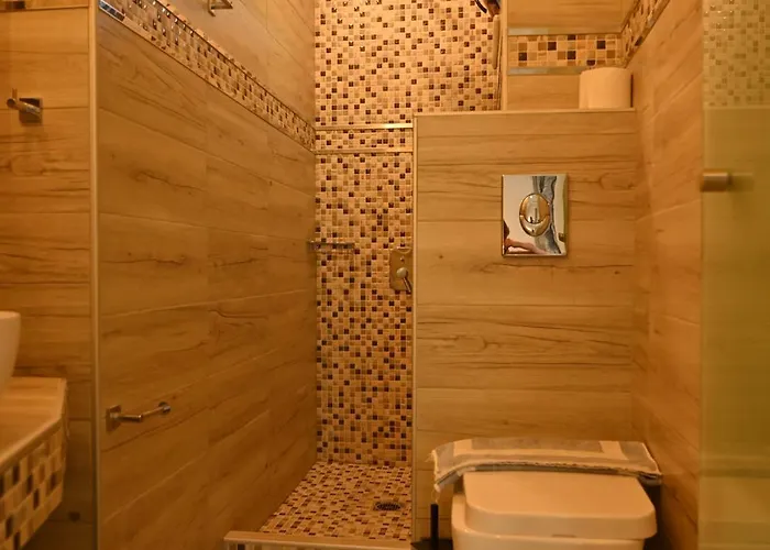 Small For 2 With View Appartement